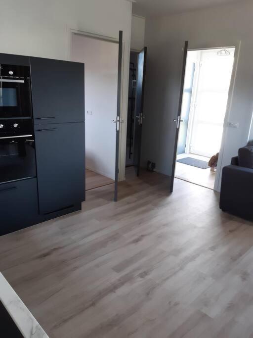 B&B Weidse Blik Ingelum Engelum Екстериор снимка